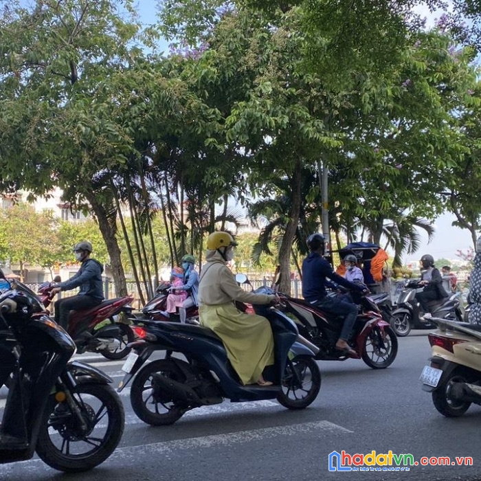 Tháng tới e  đi mỹ nên cần sang gấp quán nhậu ngay khu ăn nhậu đêm bờ kè trường sa