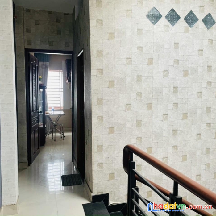 Bán nhà mặt tiền ký hoà quận 5 đường 12m có vỉa hè xây 4 tầng giá 15 tỷ tl