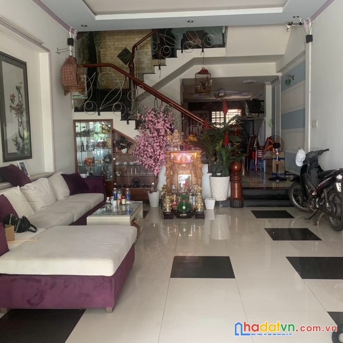 Nhà mặt tiền hoà cường bắc ngô thị liễu , 84m2, 3 tầng đẹp