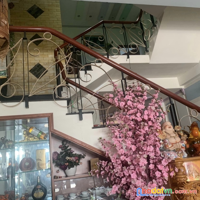 Nhà mặt tiền hoà cường bắc ngô thị liễu , 84m2, 3 tầng đẹp