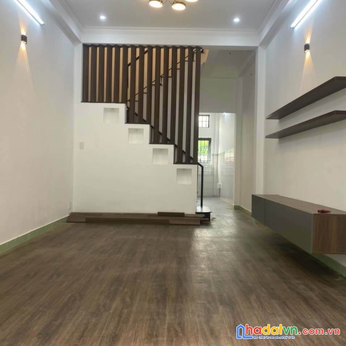 Bán gấp nhà hxt 6m phan văn trị q.bình thạnh - sổ a4 - 48m2 - 2 tầng - chỉ 5 tỷ 8 tl