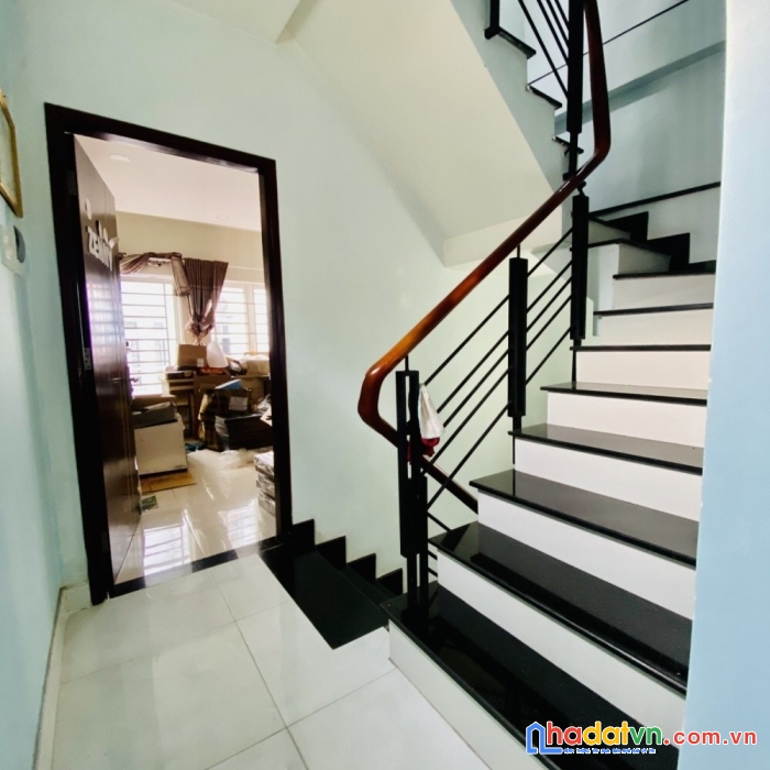 Bán nhà 1 sẹc gần chợ hoà hưng phường 13 quận 10 58m2 1t2l giá 6.99 tỷ
