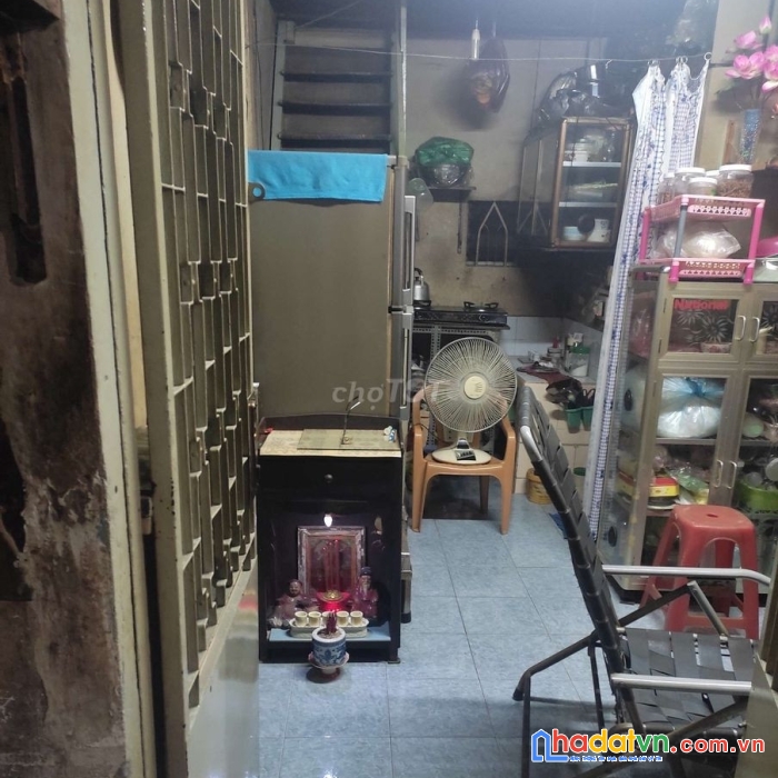 Chính chủ cần bán nhà cấp 4 thích hợp cho vợ chồng trẻ làm việc ở trung tâm đường trương