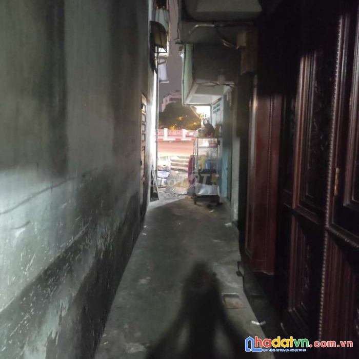 Chính chủ cần bán nhà cấp 4 thích hợp cho vợ chồng trẻ làm việc ở trung tâm đường trương