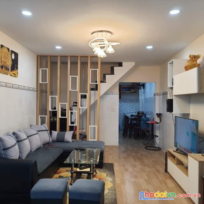 Nhà mới ở ngay, 3.5x12m, btct, phạm văn chiêu, sổ vuông  3.2 tỷ tl