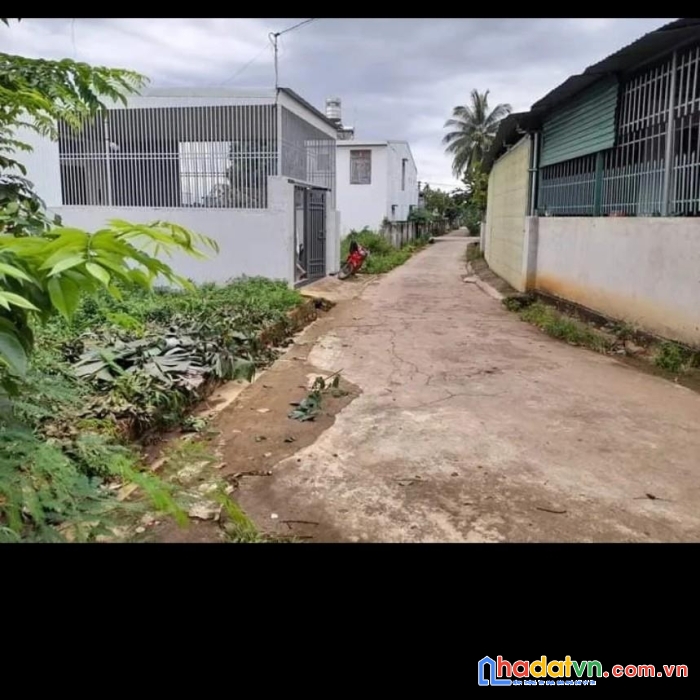 Chính chủ cần bán gấp lô đất vị trí tại thành phố buôn ma thuột , đắk lắk