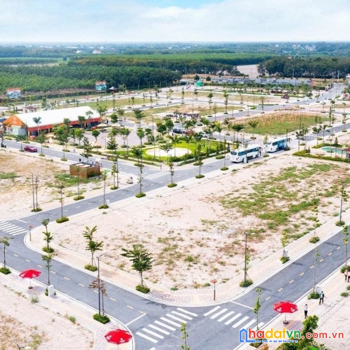 Siêu hot! đất nền có sổ cát tường park house - chỉ 1,8 tỳ - tặng xe sh 125i và 20 chỉ vàng.