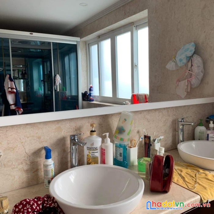 Nhà bán quận tân phú dưới 6.x tỷ mới, 72m2, 2 tầng, 3pn ngang 4m