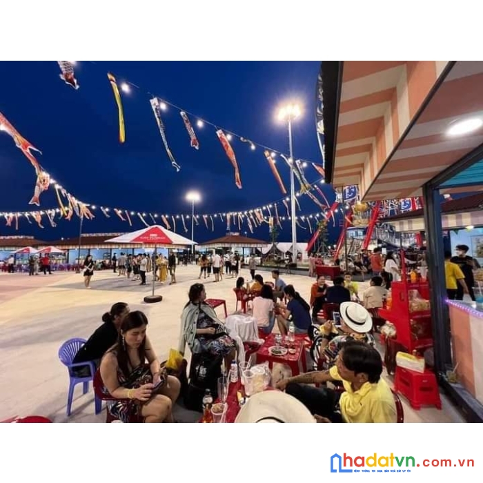 Bán nền 81m2 chợ đêm vị thanh chỉ 850 triệu