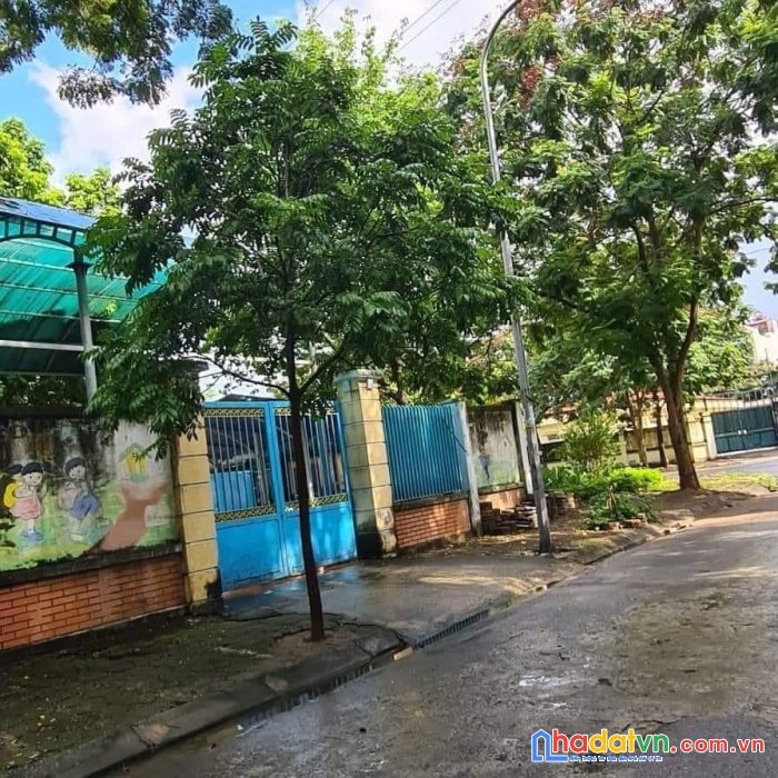 Bán đất  hàng bè kiến hưng 50m2 mt 4m chỉ hơn 5tỷ ô tô vỉa hè kdoanh