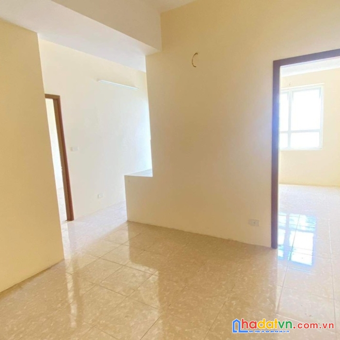 Chung cư cầu giấy dt 55m2 2 ngủ giá nhỉnh 2 tỷ lh 0981263018