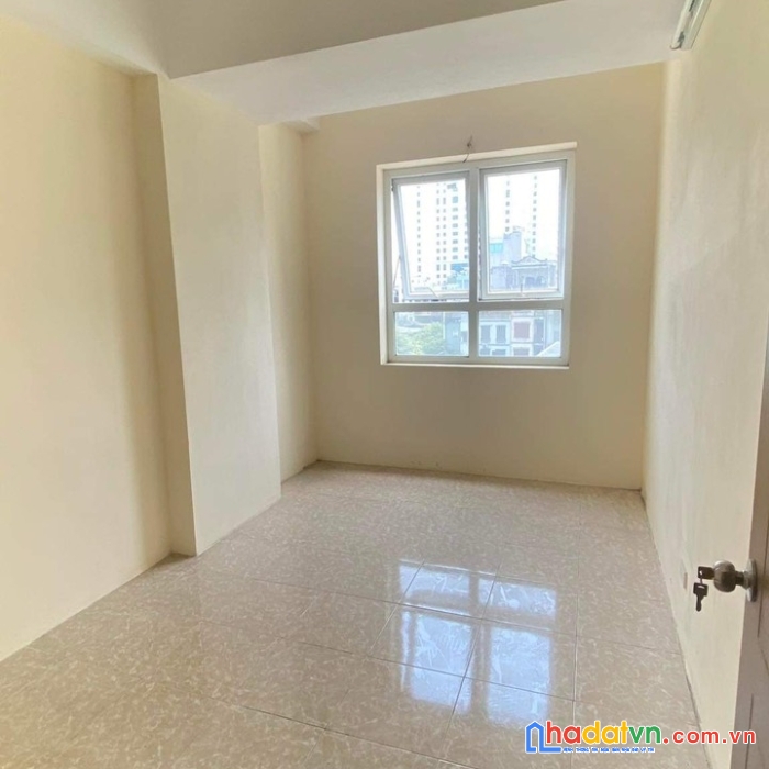 Chung cư cầu giấy dt 55m2 2 ngủ giá nhỉnh 2 tỷ lh 0981263018