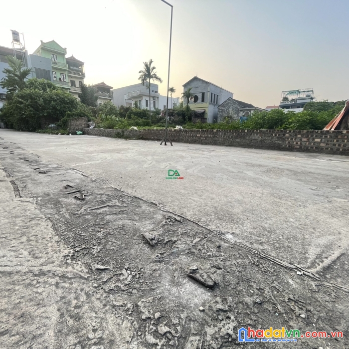 Bán đất thôn ba chữ vân nội đông anh 195.6m đường ô tô giá 3x