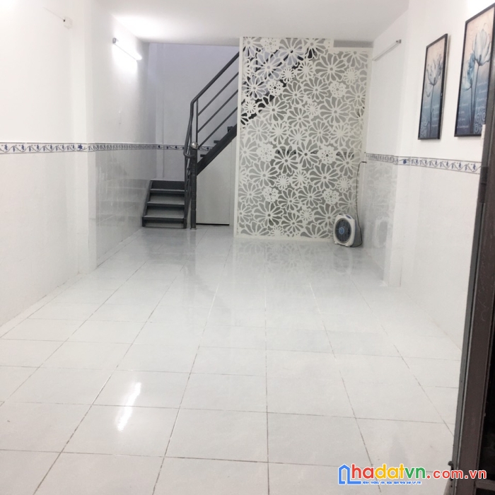 Cho thuê nnc hẻm 154 âu dương lân p3q8. giá 9 triệu