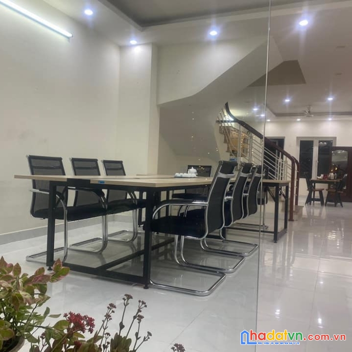 Cho thuê lk văn phú hà đông - 90m 4 tầng - làm văn phòng - giá 15tr