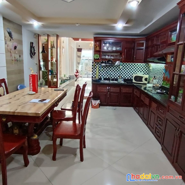 Bán nhà hẻm 1/ ô tô ngủ trong nhà khuông việt q.tân phú 95m2 4t lung linh 11.x tỷ