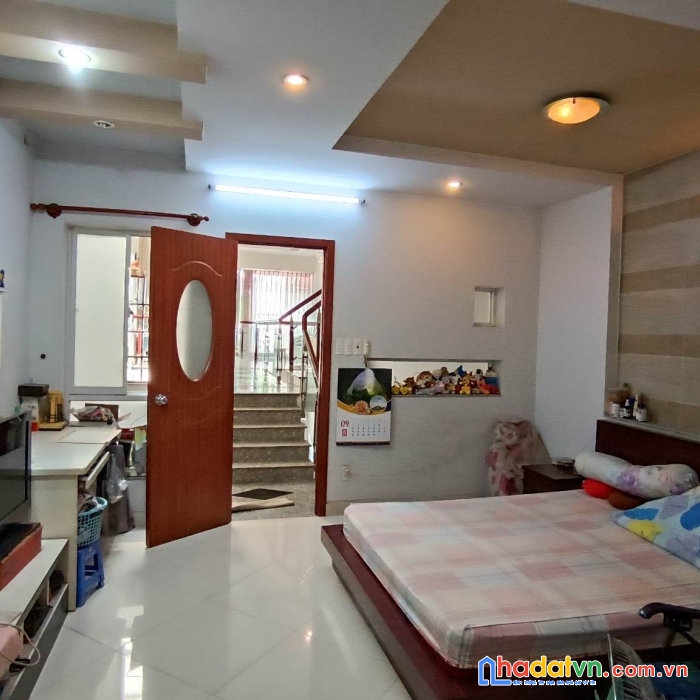 Bán nhà hẻm 1/ ô tô ngủ trong nhà khuông việt q.tân phú 95m2 4t lung linh 11.x tỷ