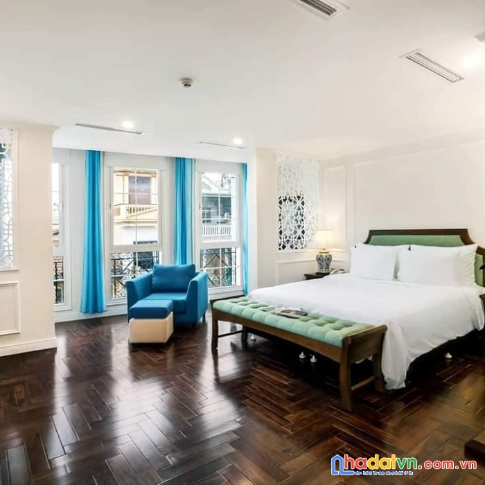 Chính chủ bán nhà hoàng cầu, ô tô, phân lô, 46m2 5t mt5m, giá 7.3 tỷ