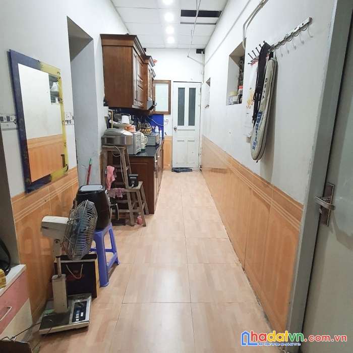 Chính chủ cần bán căn hộ tập thể tầng 1, nhà a, tập thể thanh tra chính phủ