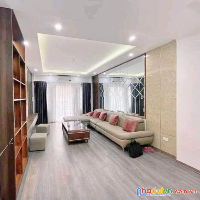 Bán nhà phố hoàng văn thái, thanh xuân 45m, 4 tầng. giá: 4.6 tỷ