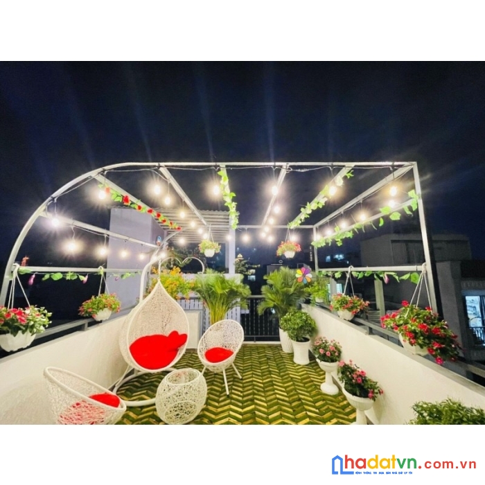 Trời ơi nhà siêu đẹp hẻm 666 3 tháng 2 quận 10- 3.6x10m- hxh- 4 tầng chỉ 6 tỷ 65