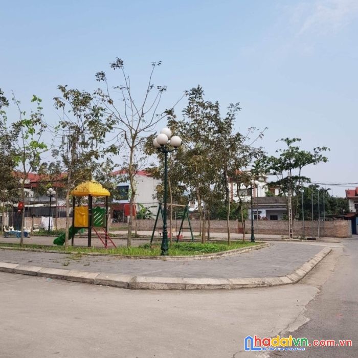 Bán nhà khê nữ diện tích 370 m2 nguyễn khê đông anh chỉ 13,2 tỷ