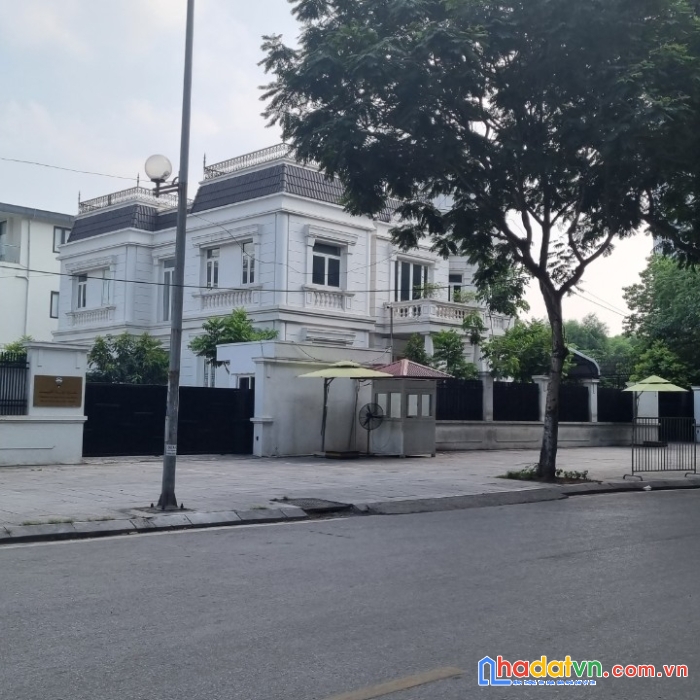 Bán nhà mặt phố vạn phúc, 2 mặt tiền trước sau, vỉa hè 7m, kinh doanh, 50m, mt 5m, nhỉnh 27 tỷ