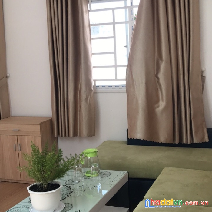 Chính chủ cho thuê chdv phòng dạng penhouse 77 tân vĩnh phường 6 q4