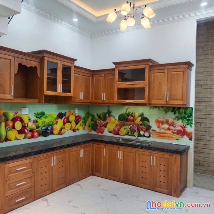 Nhà mới chưa ở - 3 tấm đúc phong cách cổ điển - hẻm xe hơi - cách mặt tiền 5m - 4 ty 4