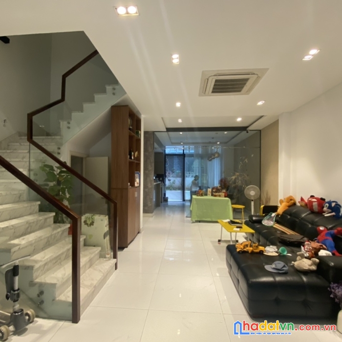 Chuyển nhượng biệt thự jamona home resort quốc lộ 13 hiệp bình phước
