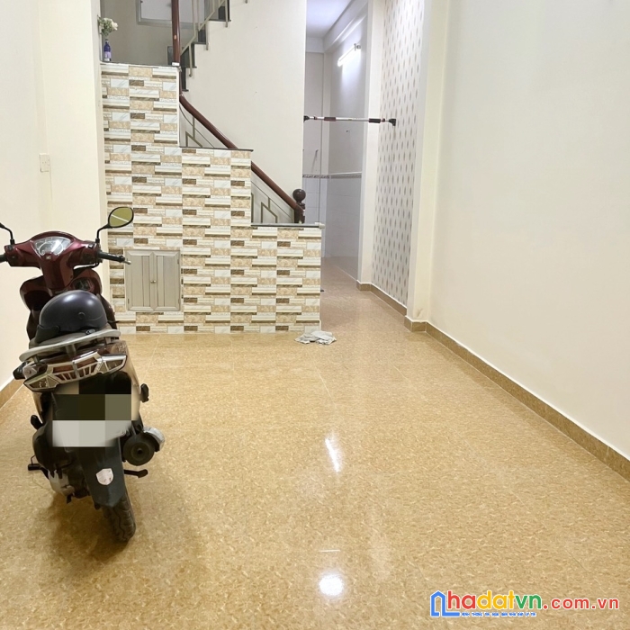 Nhà đẹp,mới 2 tầng hẻm 184 âu dương lân 3,5x11,8m f,3,q8. giá 4.15 tỷ bớt lộc