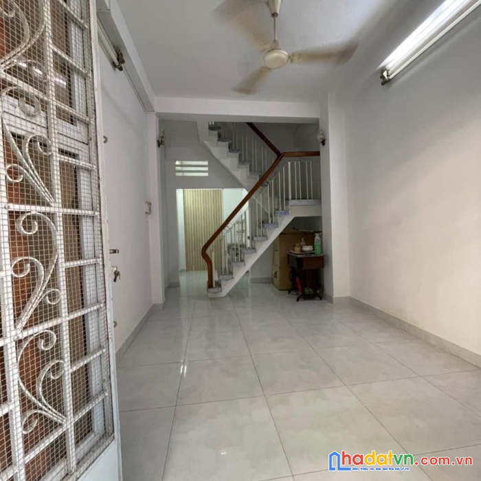 Cần bán gấp nhà nguyễn trọng tuyền – phường 15- quận phú nhuận