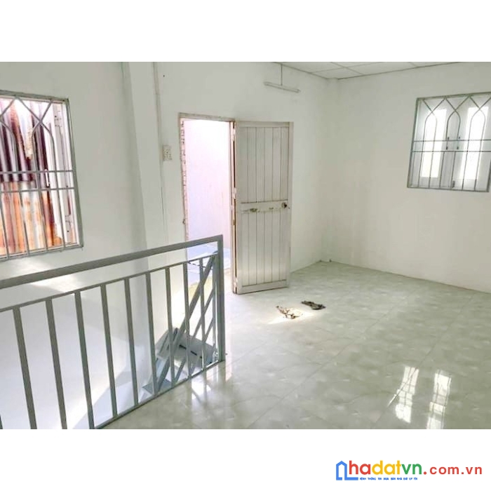 Nhà bán 2 tầng hẻm cao xuân dục p12q8 - giá : 1 tỷ 850
