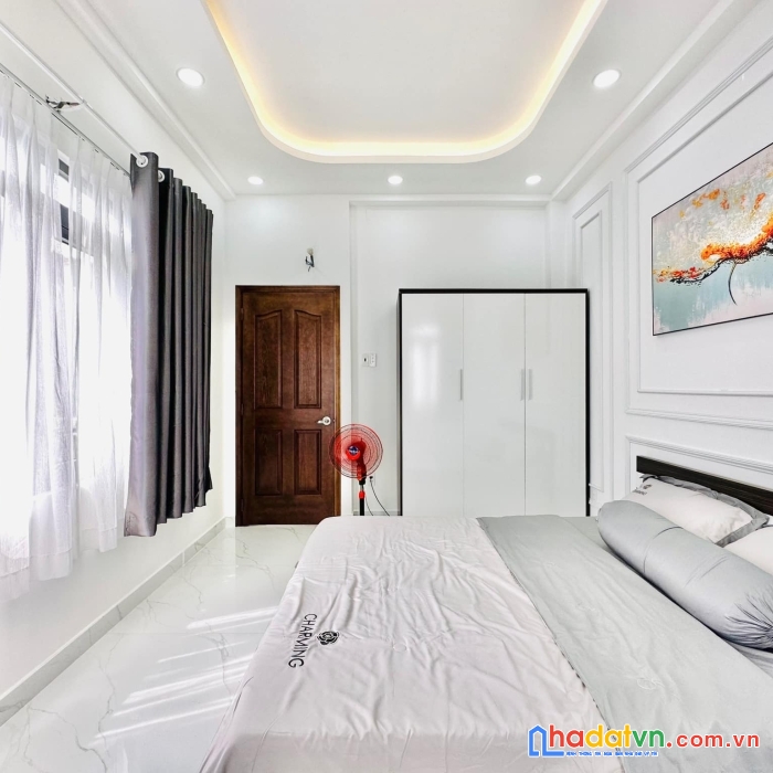 Cần bán gấp nhà!
phan xích long - phường 3- phú nhuân