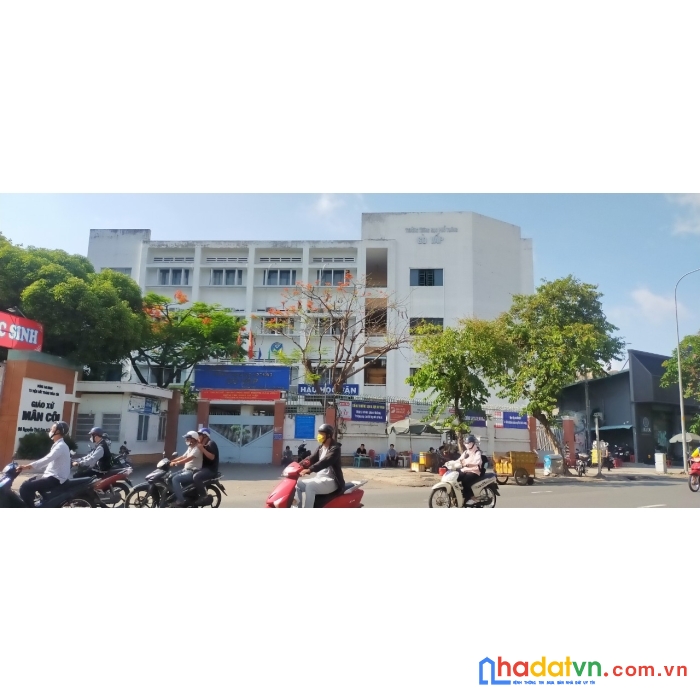 Bán nhà số 186/ nguyễn thái sơn phường 4 hxh đỗ cổng 4.55tỷ 3 tầng