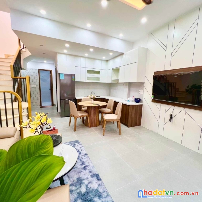 Nhà đẹp xinh trung tâm thanh khê, giáp hải châu, cạnh đường chính, chỉ 2 tỷ x