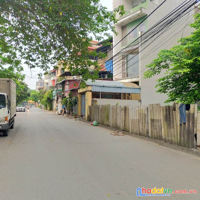 Hình thửa đẹp - thông số vàng lý tưởng - mặt phố ô tô tránh - kinh doanh - đất nở hậu đẹp