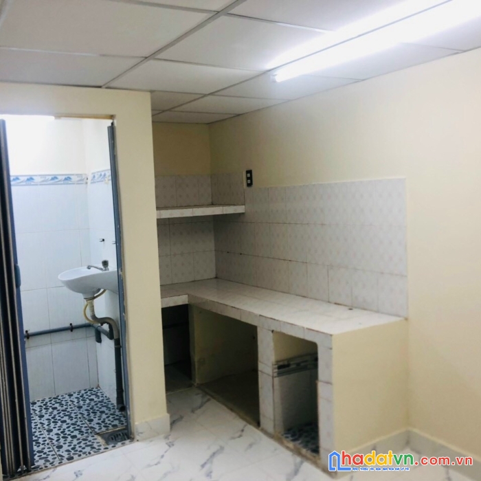 Bán nhà h5m sát mt nguyễn sơn quận tân phú 4,4x12m-chỉ 5.5 tỷ