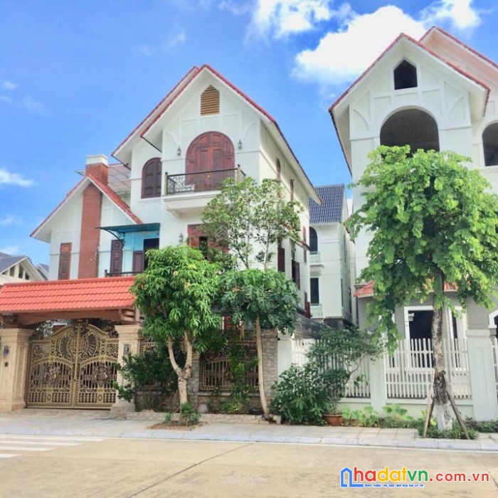 Bán căn góc khu a kđt gleximco lê trọng tấn 139