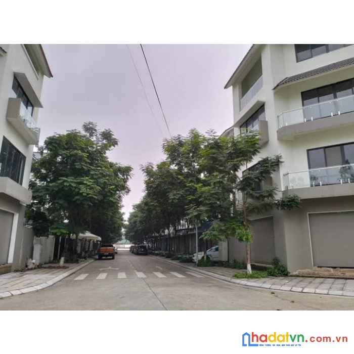 Bán căn góc khu a kđt gleximco lê trọng tấn 139