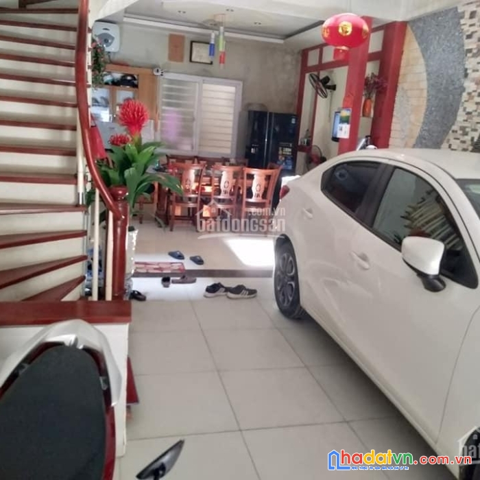 Bán gấp nhà phân lô cầu giấy 60m2x5tầng,mặt tiền rộng 5m9, gara 2ôtô - giá 11tỷ