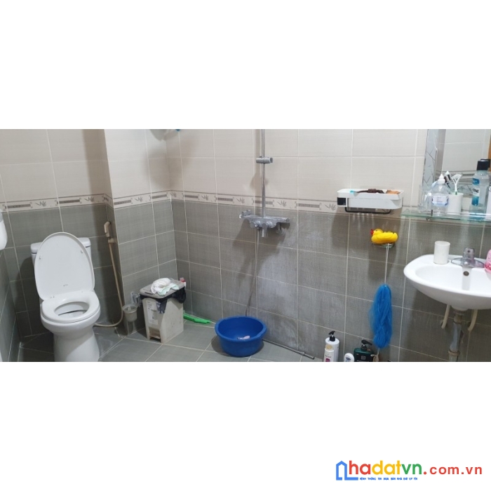 Hiếm quận ba đình phố hoàng hoa thám 70m 4 tầng mt 5m 3 mặt thoáng ở ngay giá 5.99 tỷ lh 0975124520