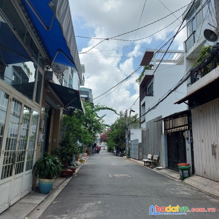 Nhà tân kỳ tân quý hẻm xe hơi thông 48m2,2 tầng nhỉnh 4 tỷ