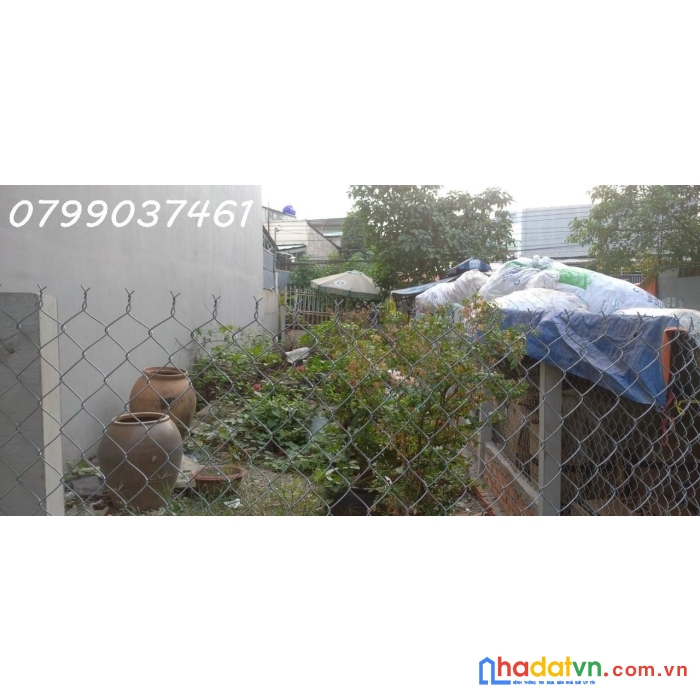 Chính chủ bán lô đất 2 mt trung tâm thị trấn bến lức. long an