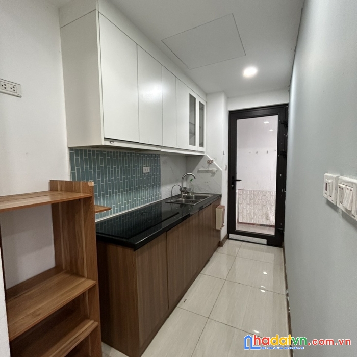 Chính chủ bán ch 2 ngủ, 1 vệ sinh 58,62m2, b2117 hateco apollo. view hồ