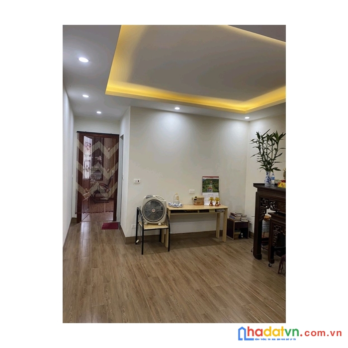 Bán nhà mặt phố trung liệt, 43m, kinh doanh, ô tô, đống đa, 10,98 tỷ