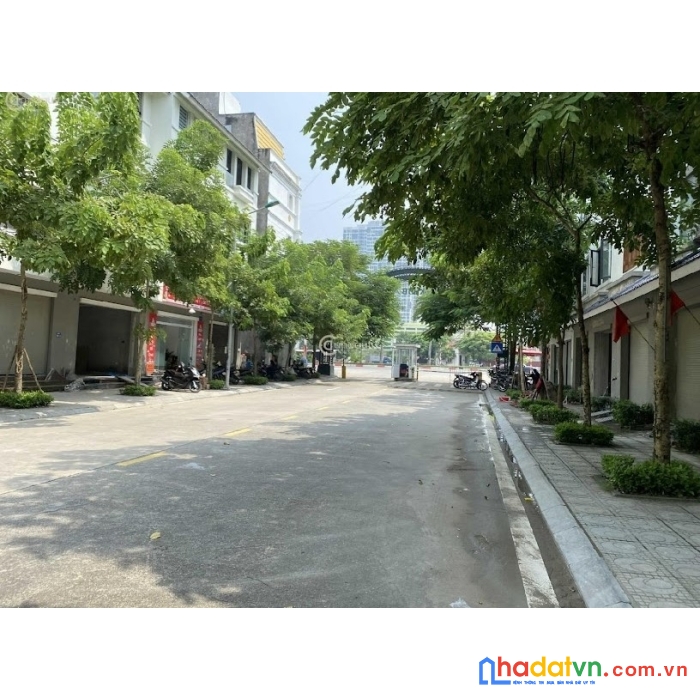 Bán nhà 4 tầng khu b gleximco hàng xóm thiên đường bảo sơn