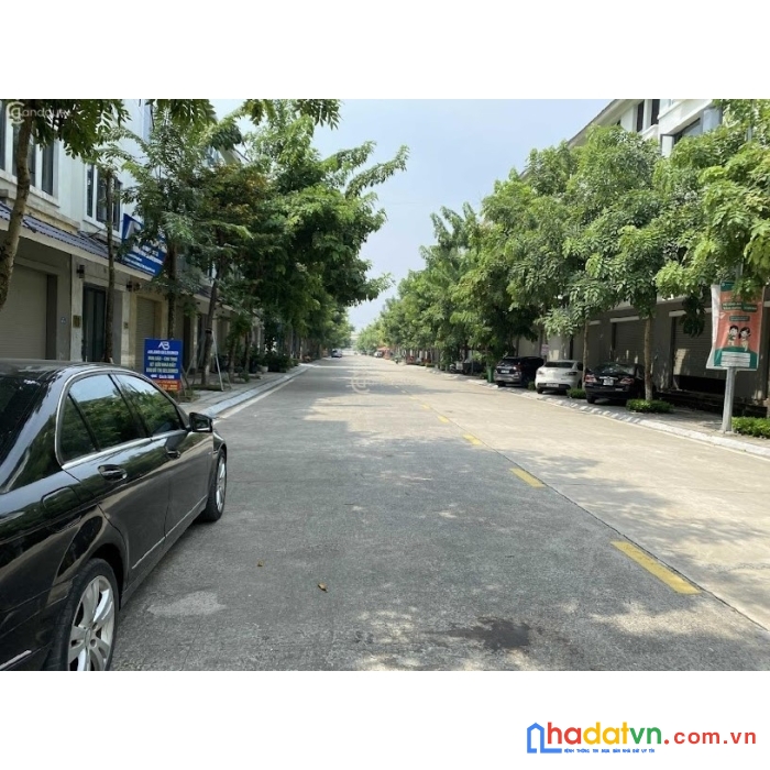 Bán nhà 4 tầng khu b gleximco hàng xóm thiên đường bảo sơn