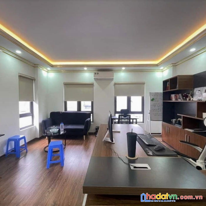 Bán nhà trung kính to, dt 65m2 gara ô tô, 2 ô tô tránh, kinh doanh hơn 12 tỷ