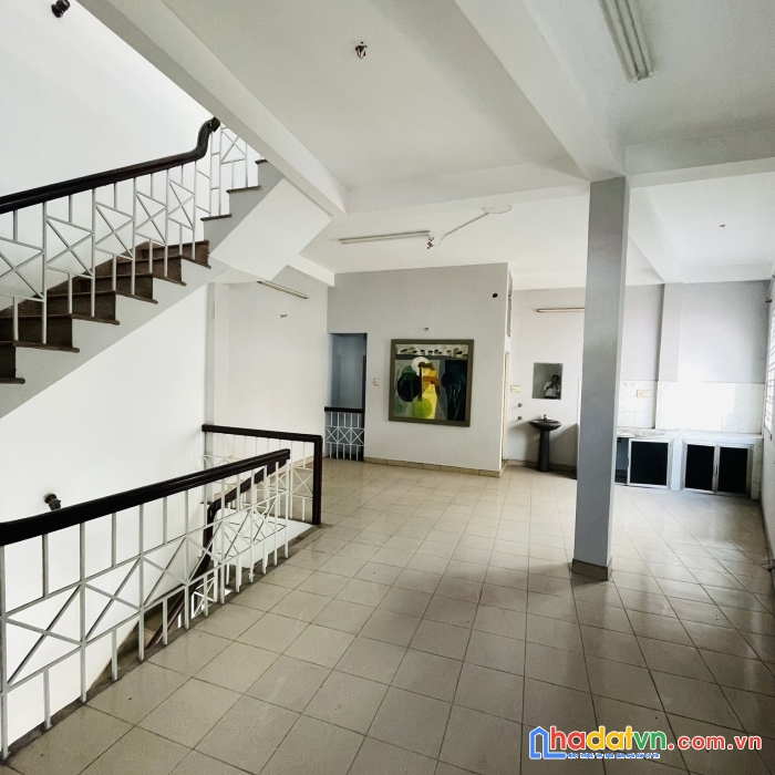Mtkd đỉnh - 4 lầu - 150m2 sử dụng - ngang 8m - cho thuê 40tr/tháng - chỉ 12.8 tỷ tl